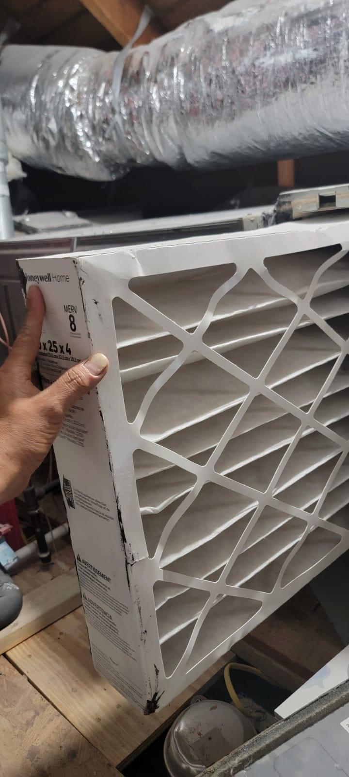 AC Not Cooling? Emergency Troubleshooting Guide for Conroe Businesses
